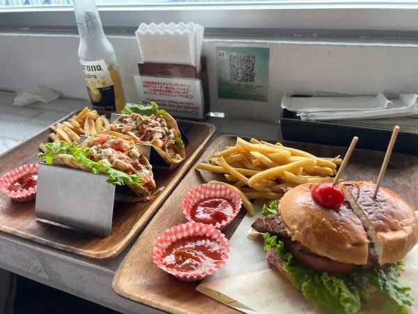 本部町Sea Side Cafe & Bar BuLL's カフェ＆バー 사진 4