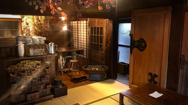 Tsubame Cafe
