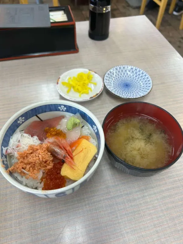 朝市食堂 二番館の写真3