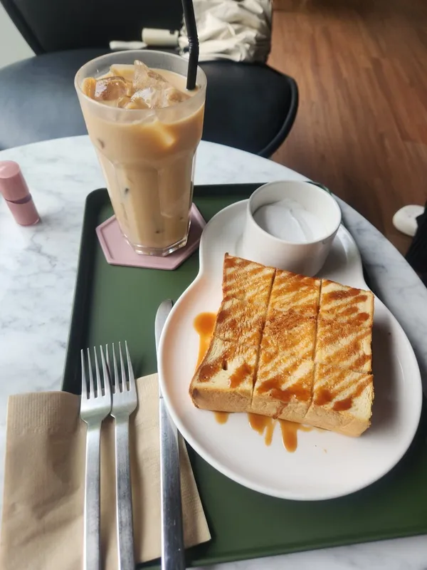 카페르블랑 천안두정점