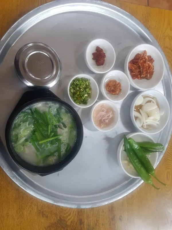 성주돼지국밥 사진 2