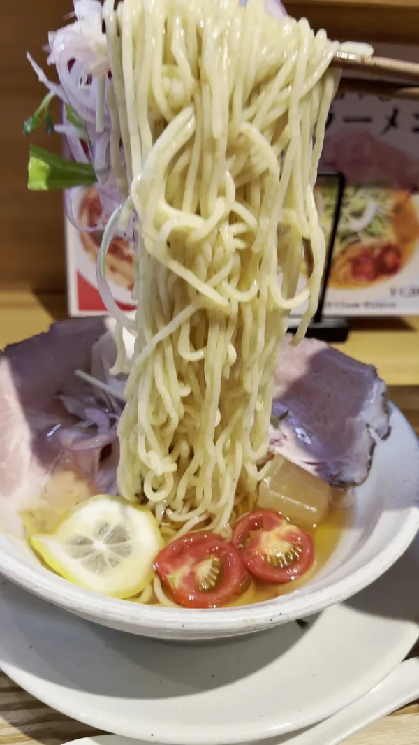 멘야 유코 사진 3