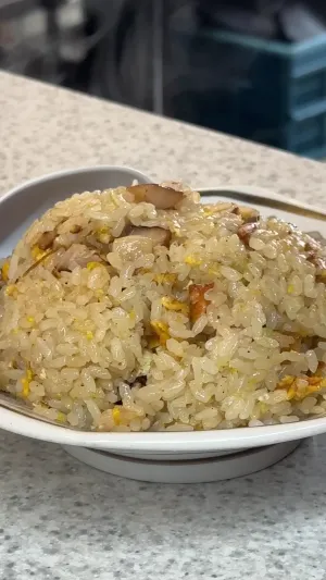らーめん餃子 珍々亭