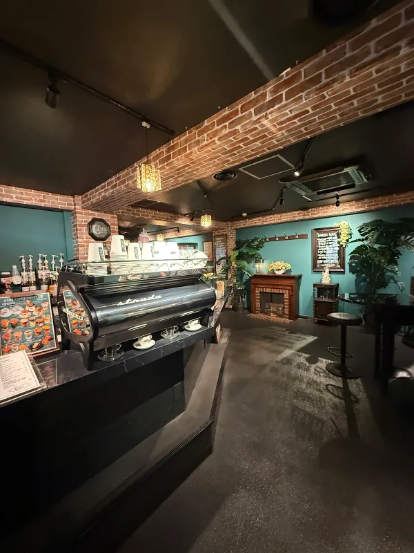 Cois Espresso Club 新大久保店
