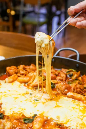Eun & Jeong Myeongdong Dakgalbi