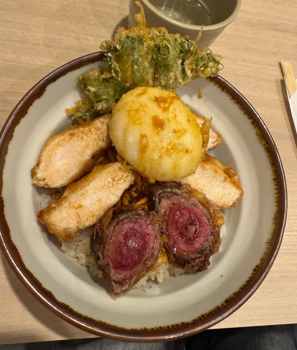 レア天丼 銀座 三よし なんば店 사진 5