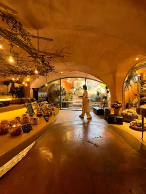 Husu Humumu Bakery