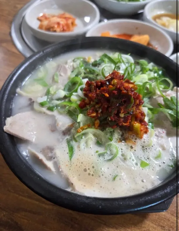홍가네국밥