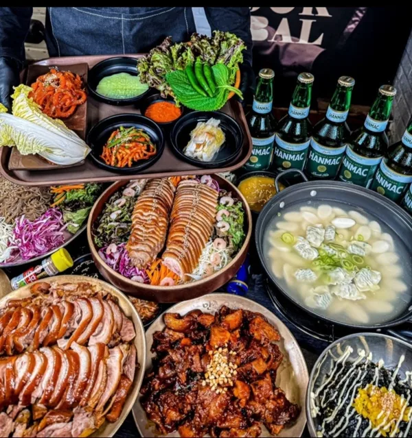 만족오향족발 홍대역점