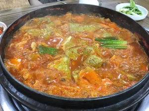토방닭매운탕