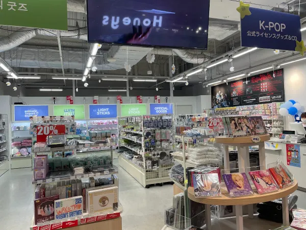animate Import Shop 大阪の写真4