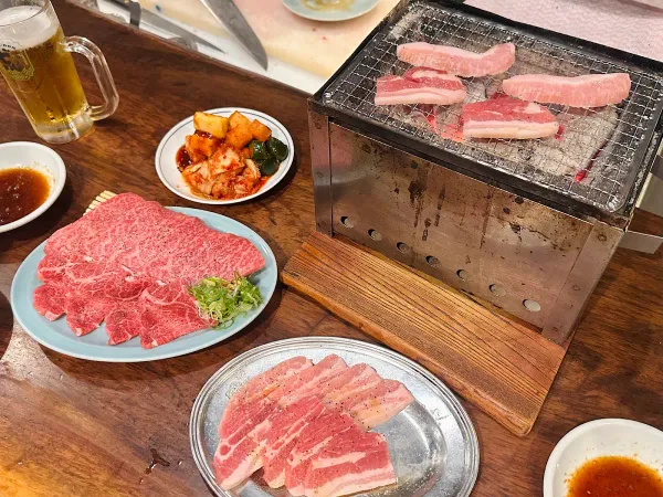 焼肉どんどん 博多大名店 사진 4