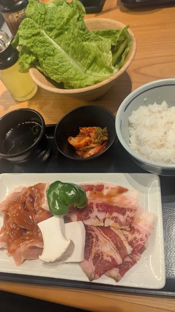 幸せの焼肉食べ放題 かみむら牧場 深井店 사진 5