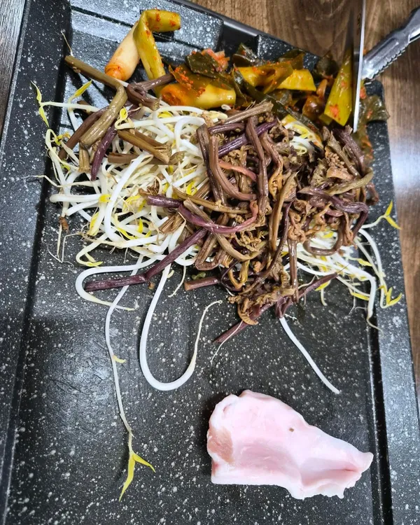 훔쳐온뒷고기 도남점 사진 5