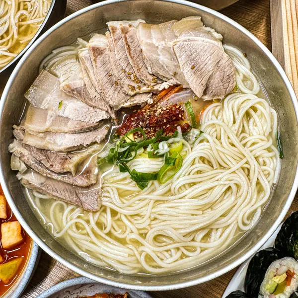 동진식당 고기국수 동문시장점 사진 3