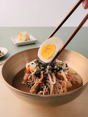 실비막국수