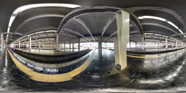 Umeda Station, photo 2