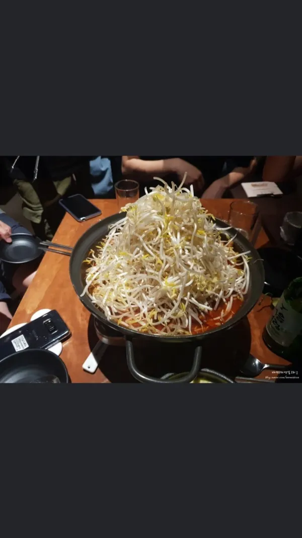 성수동 간판없는집 사진 2
