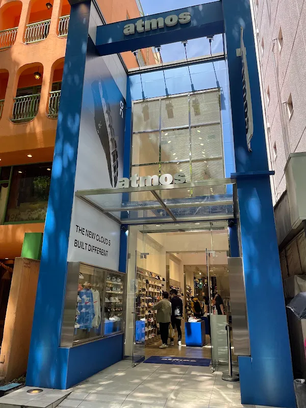 atmos BLUE OMOTESANDO