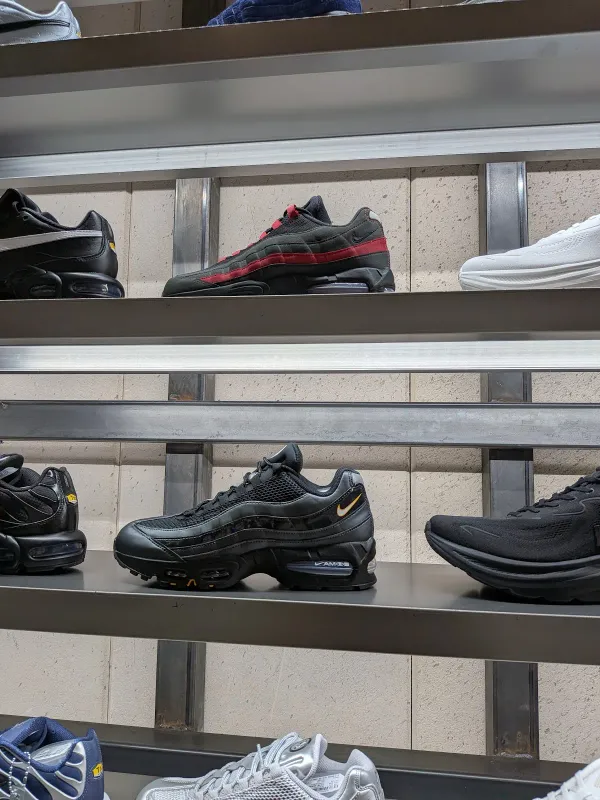 atmos BLUE OMOTESANDO 사진 5