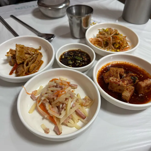 윤가네부대찌게
