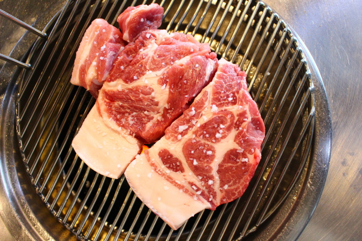 꽃돼지연탄구이 사진 3