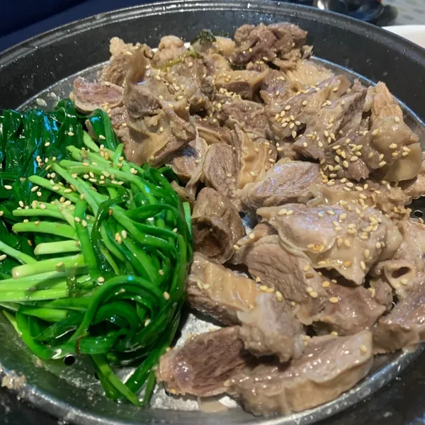 이층집 간받이수육 본점 사진 2