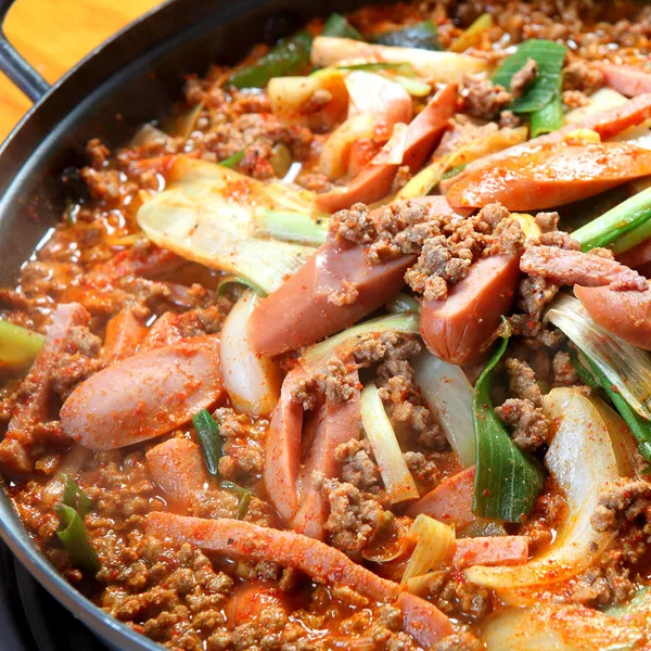 송탄나여사부대찌개 본점 사진 3