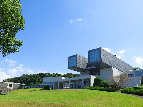 Kitakyushu Municipal Museum of Art