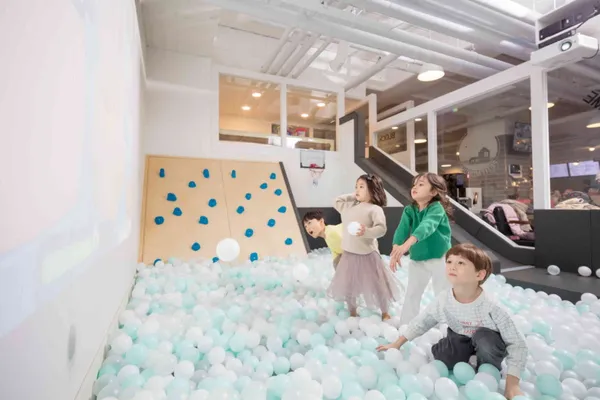 쁘띠몽드 마포중앙도서관점 사진 4