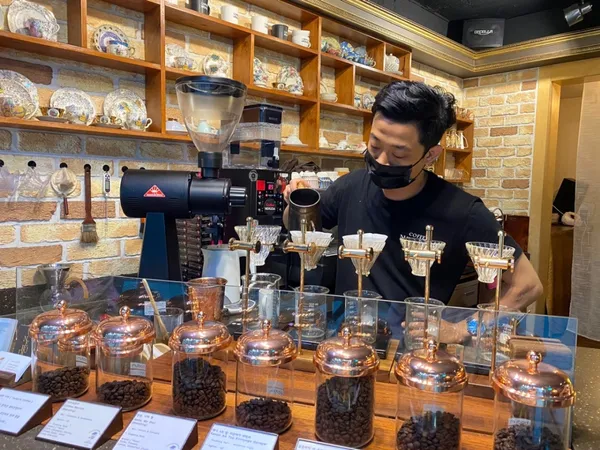 커피네루다 사진 3