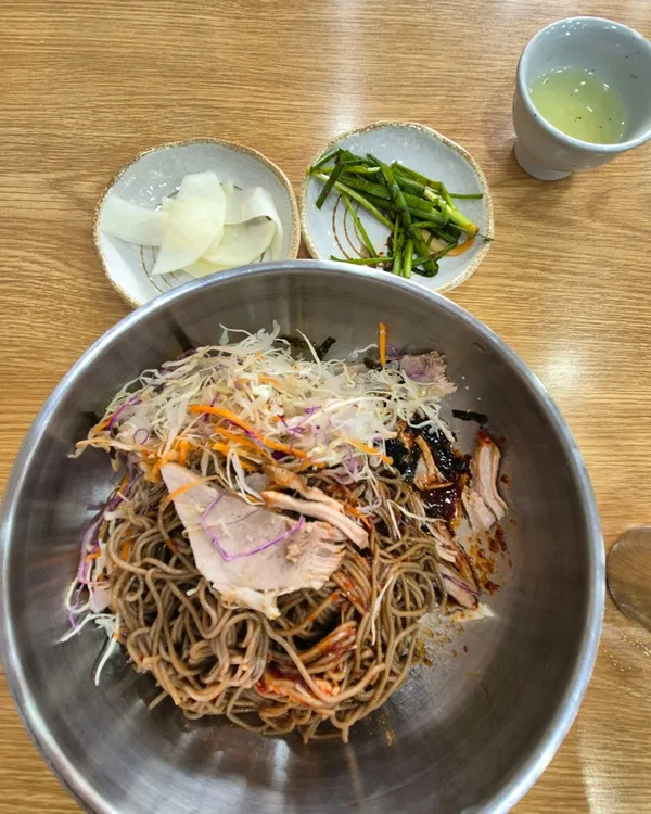 제주돔베막국수