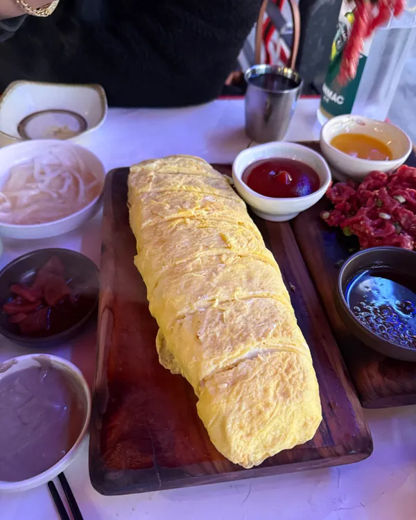 철산육회 철산본점 사진 3