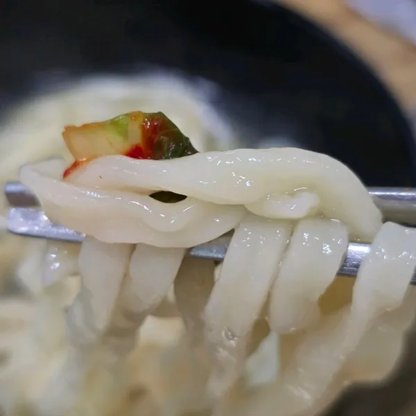홍두깨생칼국수
