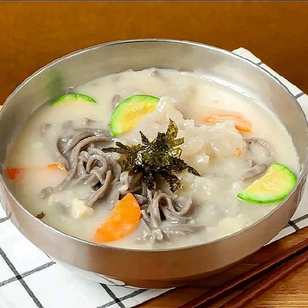 봉평옹심이메밀칼국수 사진 2