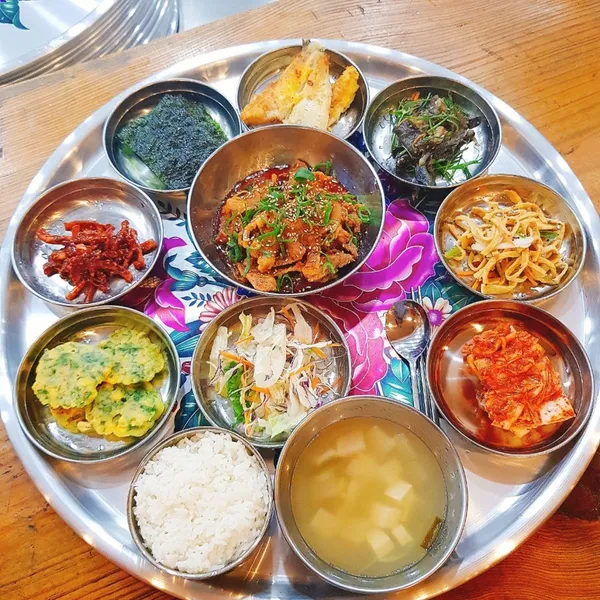 수원회관 사진 3