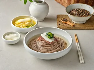 뫼밀집