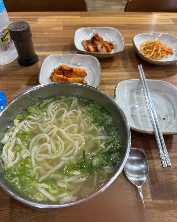 99닭칼국수