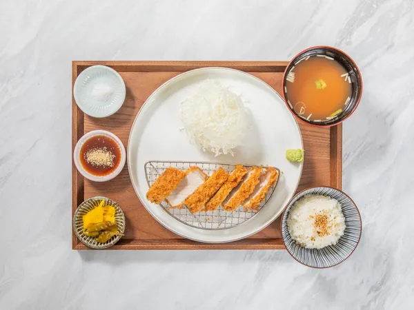 カツトラーン ソンサンヨンナム本店の写真5