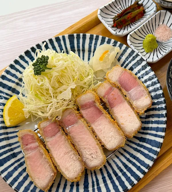 시로이 카츠 본점 사진 4