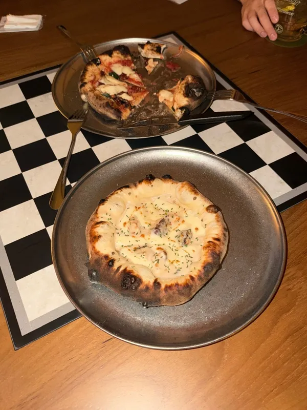 폼앤노말 사진 2
