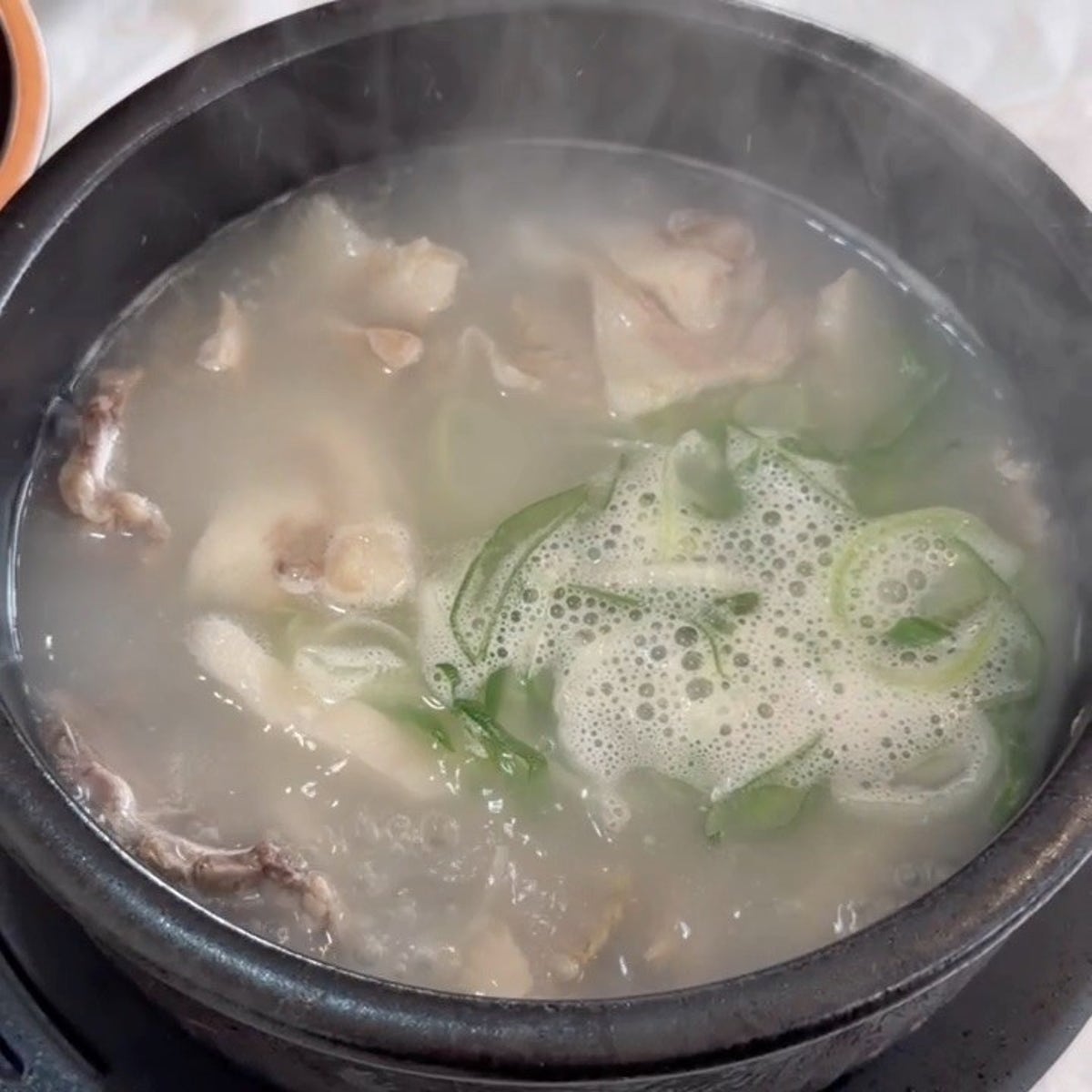 무진장 돼지순대국밥 사진 4