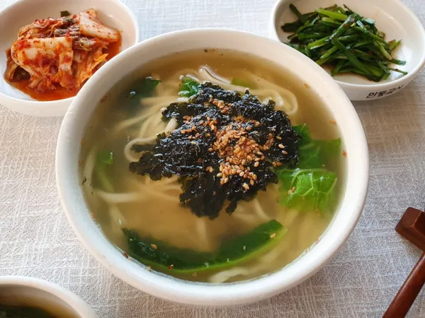 본가 안동국시 본점 사진 3