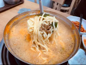 コンジュマッカルグクス