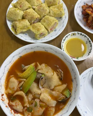 고향손칼국수