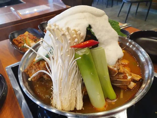 맷돌우리콩감자탕 본점 사진 4