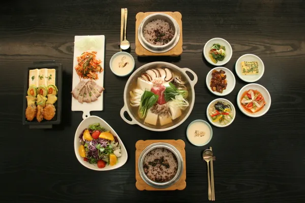 파주장단콩웰빙마루 해스밀래 더 테이블 사진 2