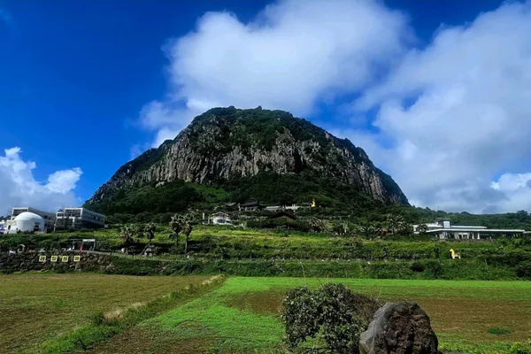 산방산