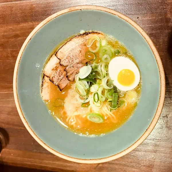 멘야 타마시 사진 3