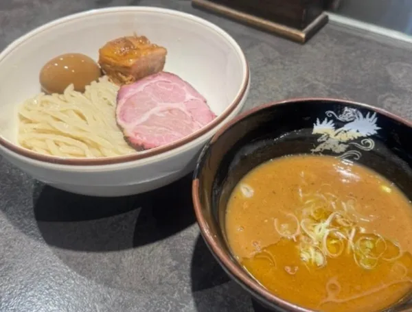 멘타카무쇼 홍대점 사진 2